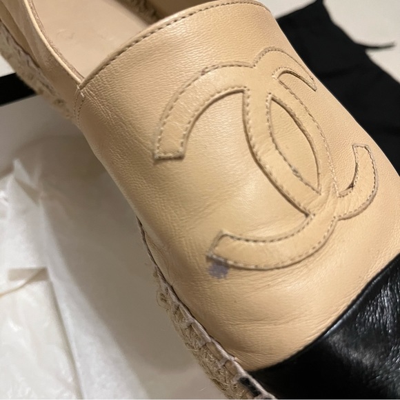 Chanel espadrilles gently worn - Picture 2 of 8